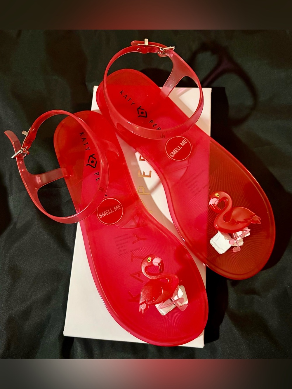 Katy Perry Bright Pink Flamingo Jelly Sandals - Picture 10 of 11